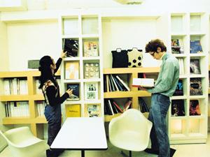 大切な輸入家具の処分に困ったら